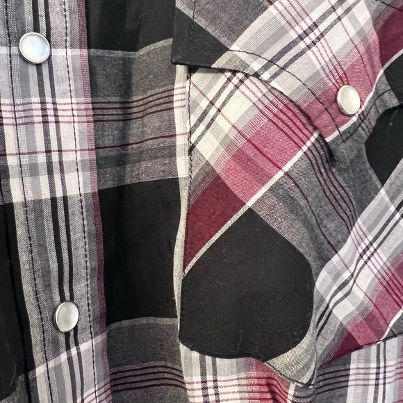 Plains Western Wear - Picture 4 of 4